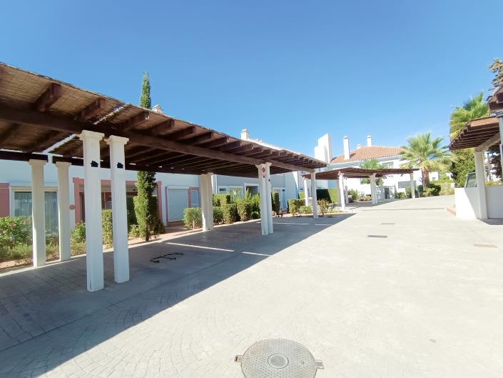 Image No.33-3 Bed Townhouse for sale