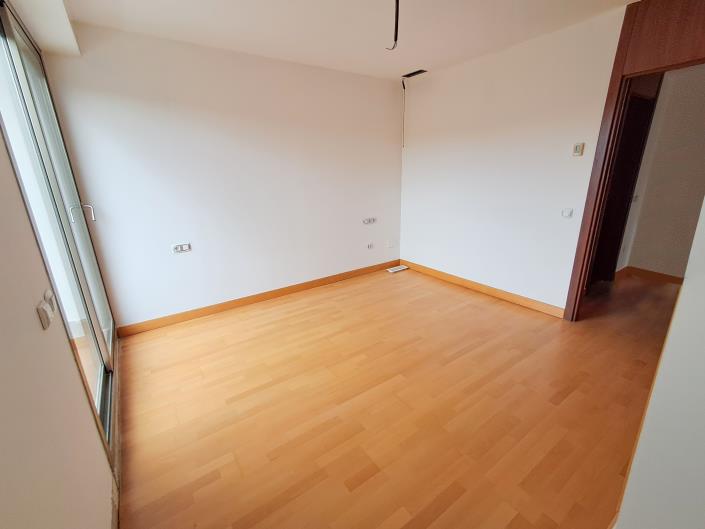 Image No.17-2 Bed Duplex for sale