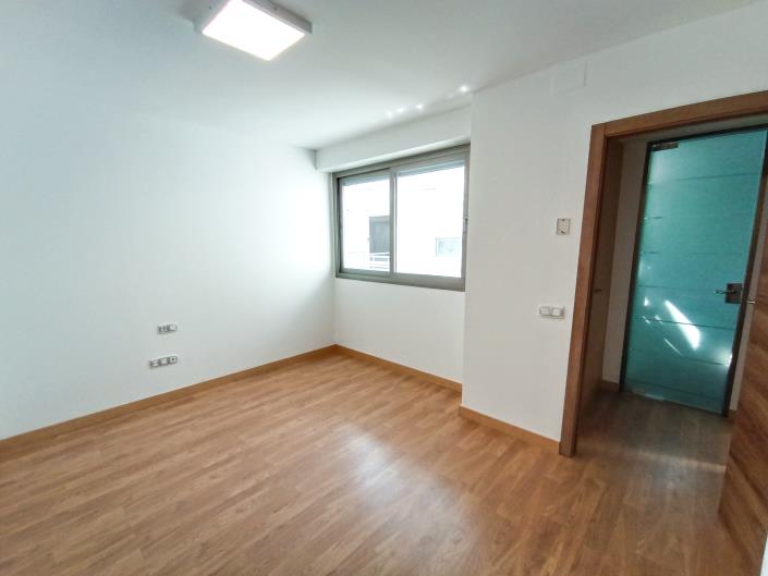 Image No.22-2 Bed Duplex for sale