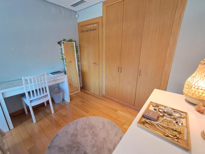 Image No.28-3 Bed Townhouse for sale