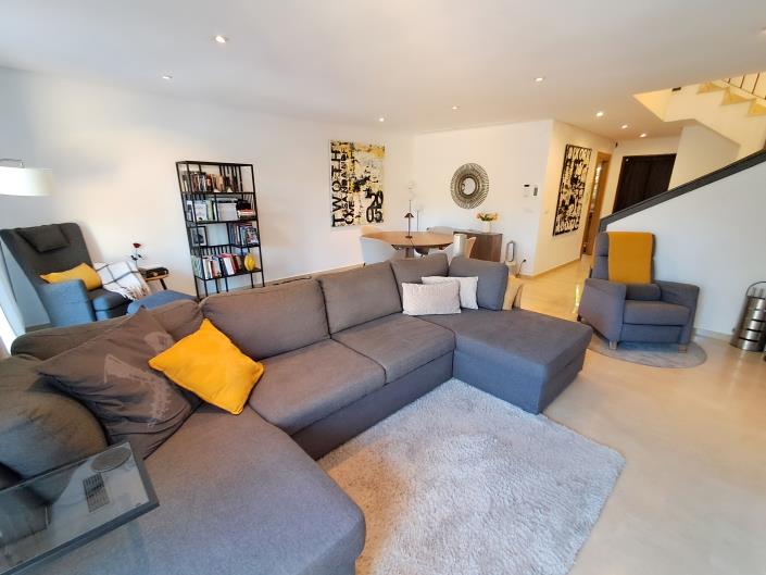 Image No.9-3 Bed Townhouse for sale