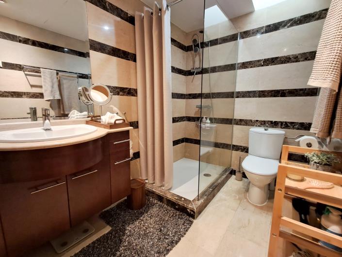 Image No.36-3 Bed Townhouse for sale