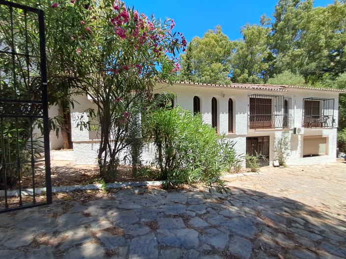 Image No.26-6 Bed Villa / Detached for sale