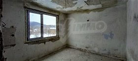 Image No.3-Maison de ville de 8 chambres à vendre à Gabrovo