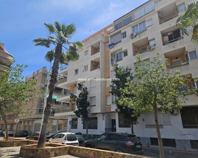 Image No.1-Appartement de 1 chambre à vendre à Torrevieja