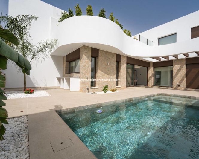 Image No.1-3 Bed Villa for sale