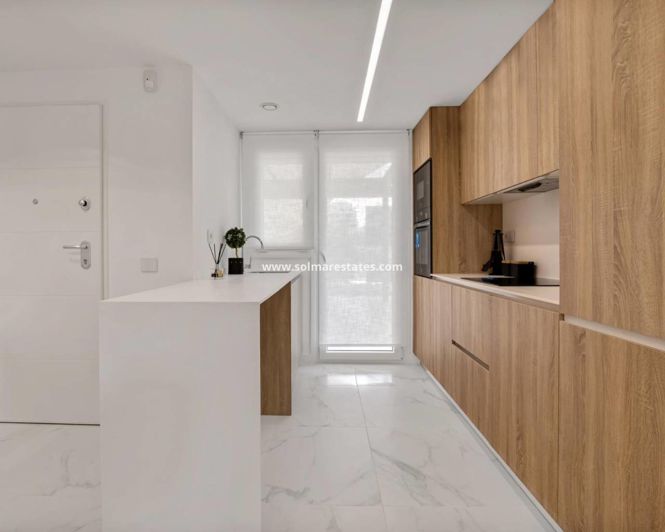 Image No.12-3 Bed Apartment for sale