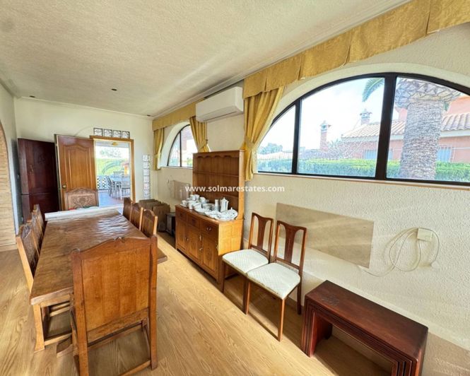 Image No.13-3 Bed Villa for sale