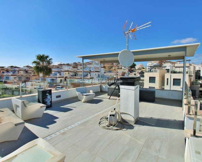 Image No.25-3 Bed Villa for sale