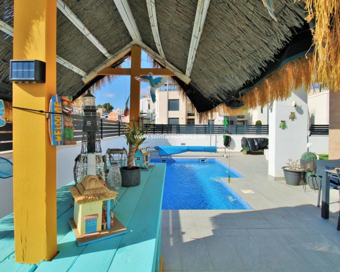 Image No.31-3 Bed Villa for sale