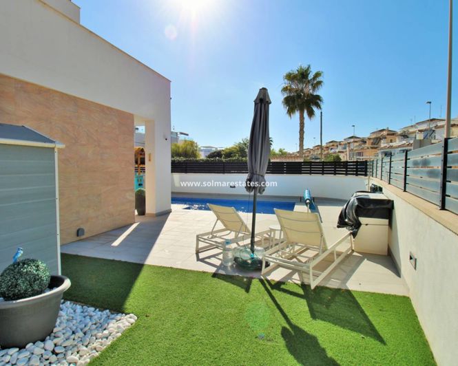 Image No.6-3 Bed Villa for sale