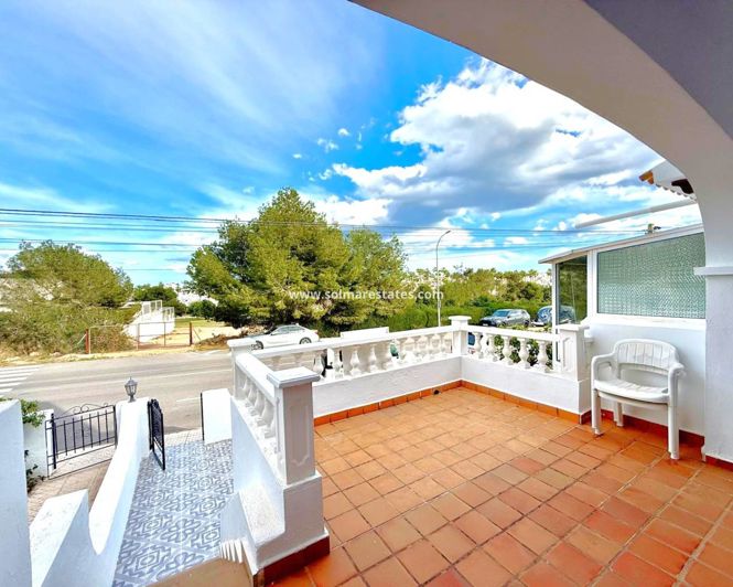 Image No.2-Maison de ville de 3 chambres à vendre à Villamartin