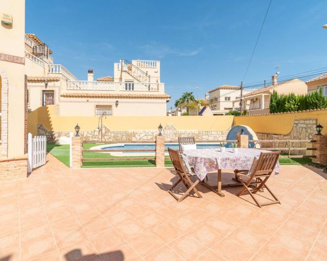 Image No.22-5 Bed Villa for sale