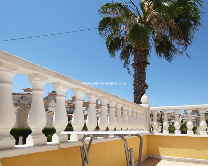 Image No.26-2 Bed House for sale