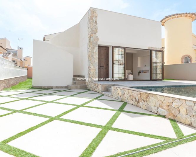 Image No.1-3 Bed Villa for sale