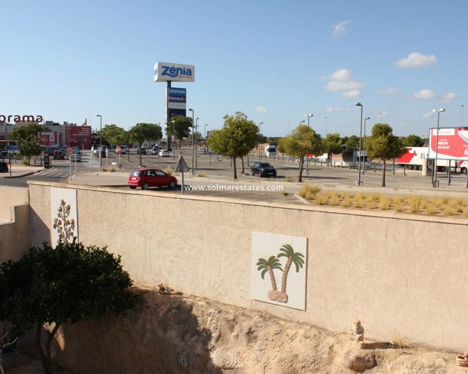 Image No.34-5 Bed Villa for sale