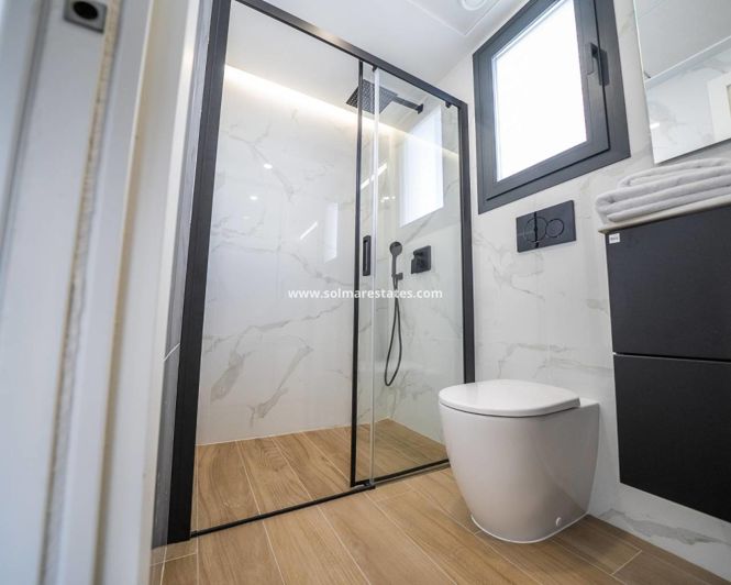 Image No.33-3 Bed Villa for sale