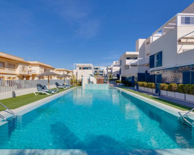 Image No.1-Appartement de 2 chambres à vendre à Playa Flamenca