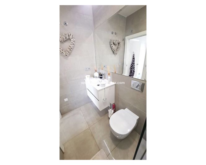 Image No.19-3 Bed Villa for sale