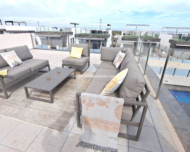 Image No.36-3 Bed Villa for sale