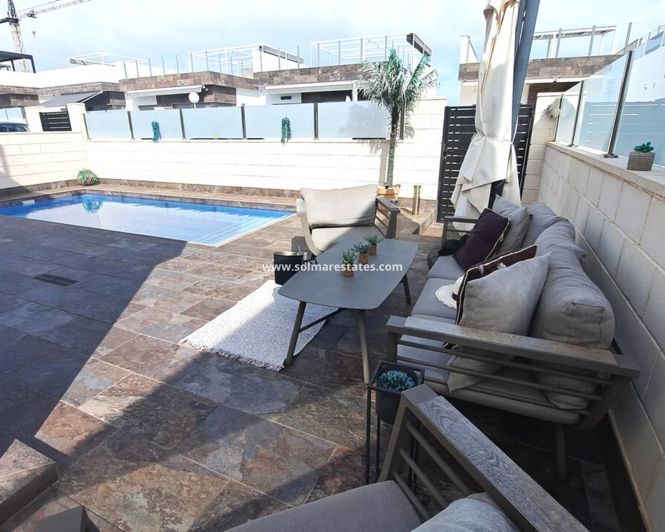 Image No.5-3 Bed Villa for sale