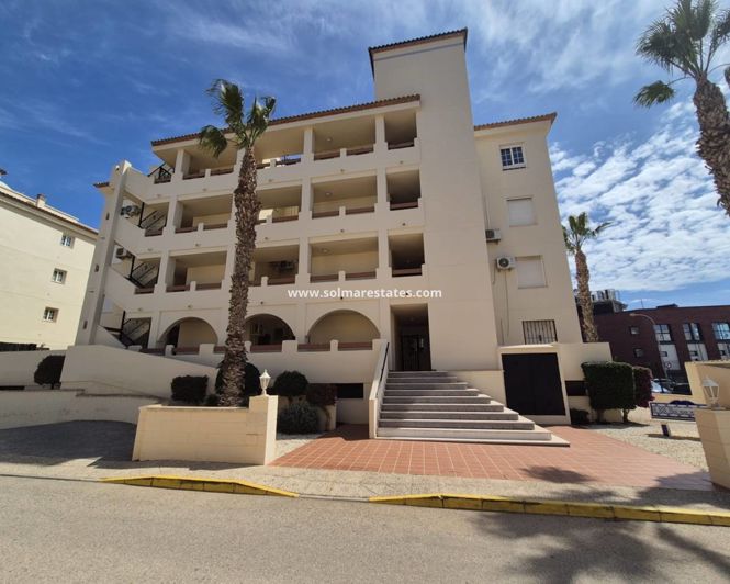 Image No.1-Appartement de 2 chambres à vendre à Playa Flamenca