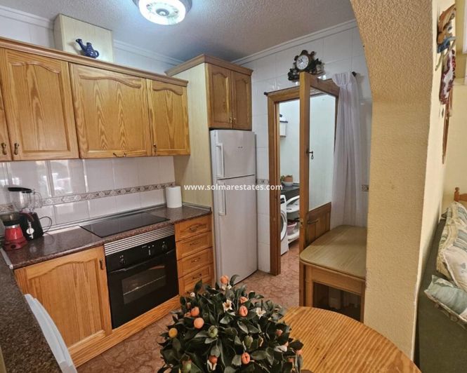 Image No.17-2 Bed Bungalow for sale