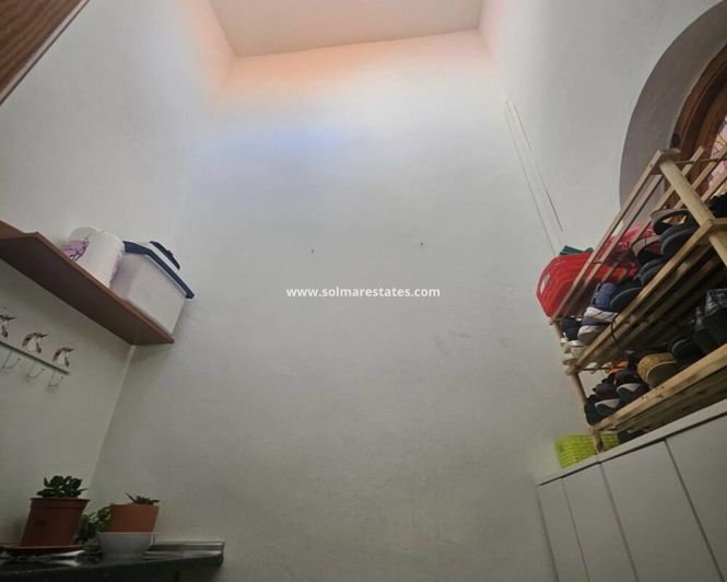 Image No.19-2 Bed Bungalow for sale