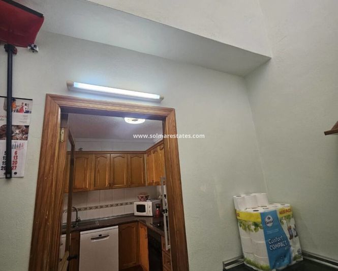 Image No.20-2 Bed Bungalow for sale