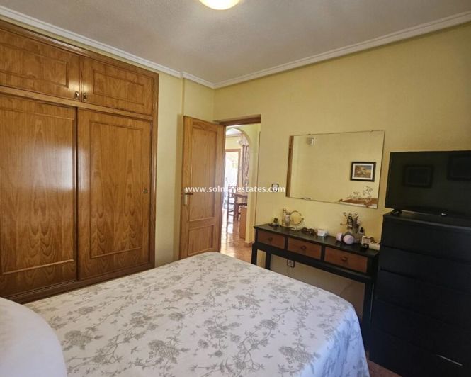 Image No.21-2 Bed Bungalow for sale