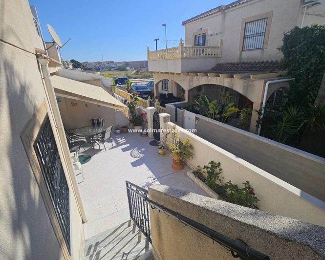 Image No.33-Bungalow de 2 chambres à vendre à Punta Prima