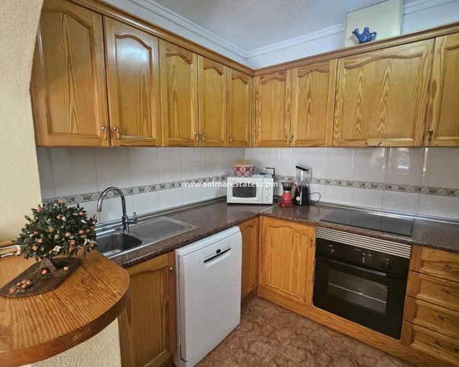 Image No.4-2 Bed Bungalow for sale