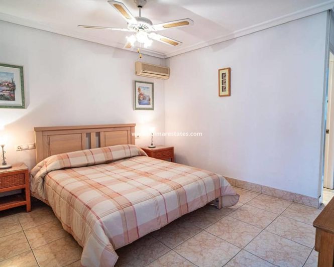 Image No.9-4 Bed Villa for sale