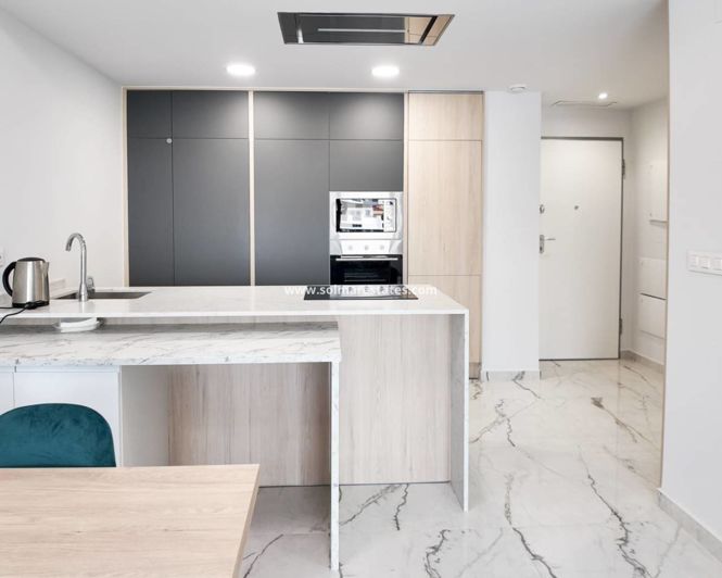 Image No.8-2 Bed Apartment for sale