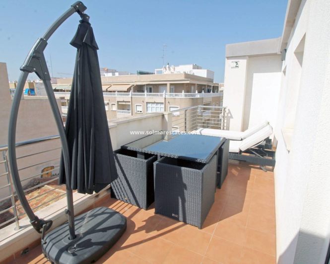 Image No.1-3 Bed Apartment for sale
