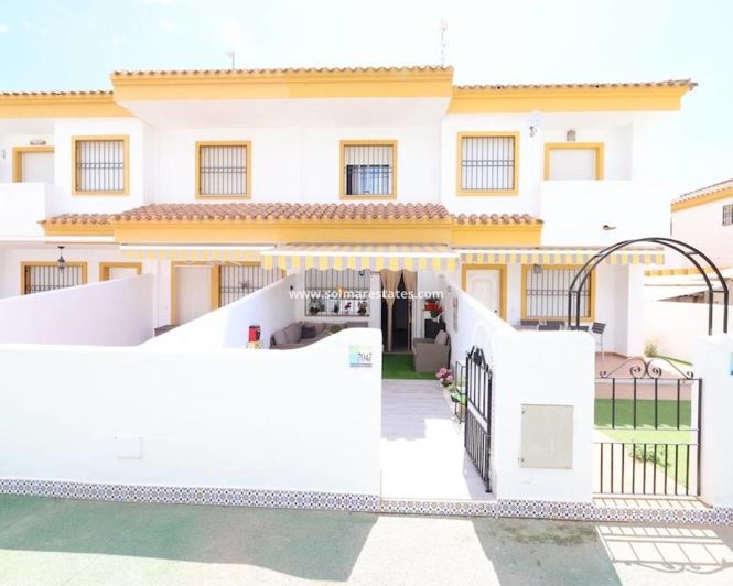 Image No.1-2 Bed Townhouse for sale