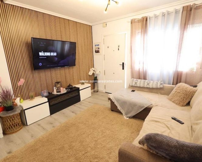 Image No.10-2 Bed Townhouse for sale