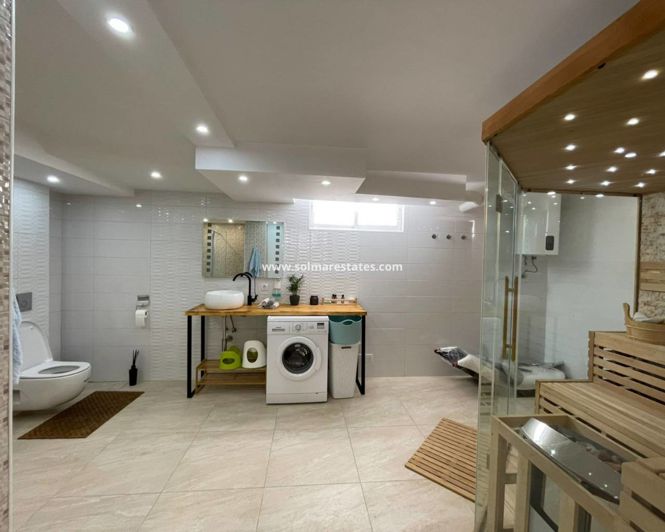 Image No.49-3 Bed Villa for sale