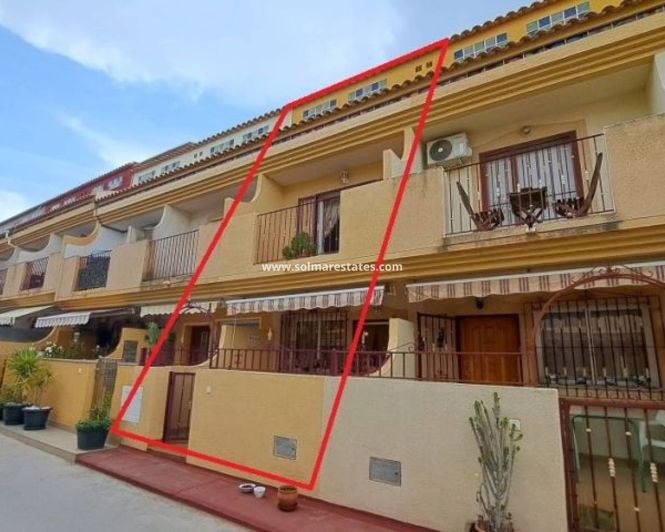Image No.1-3 Bed Townhouse for sale