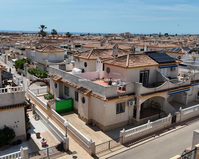 Image No.1-3 Bed Quad for sale