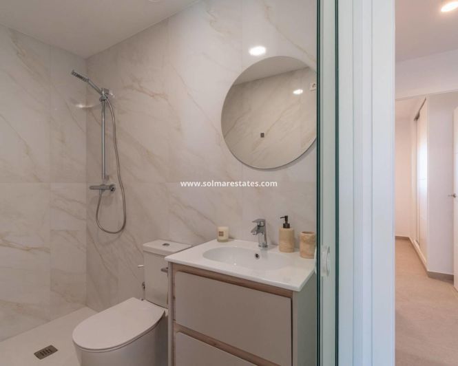 Image No.25-2 Bed Apartment for sale