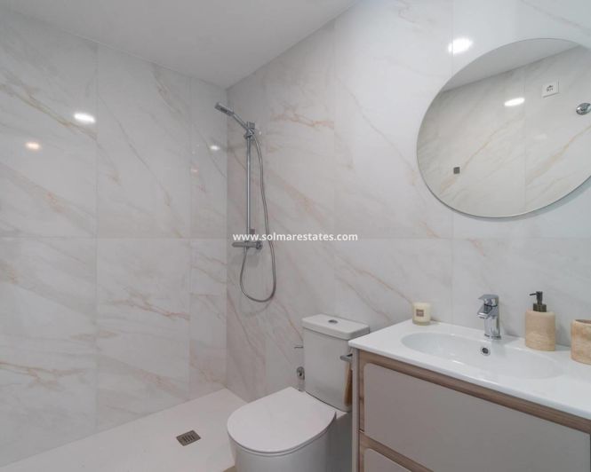 Image No.26-2 Bed Apartment for sale