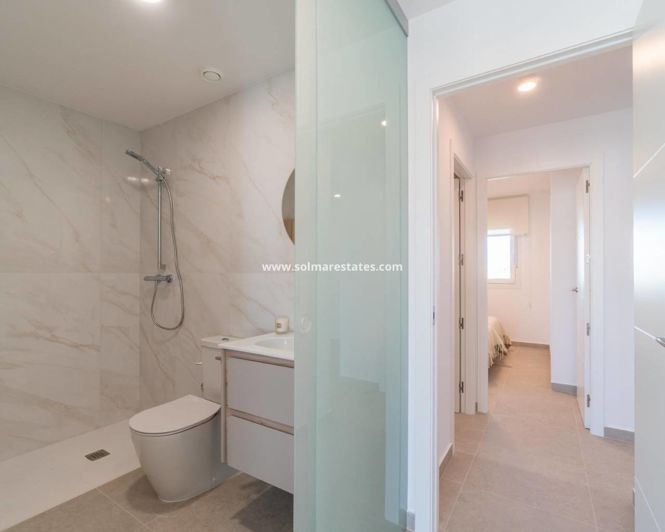 Image No.27-2 Bed Apartment for sale