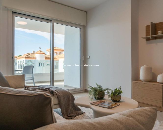 Image No.34-2 Bed Apartment for sale