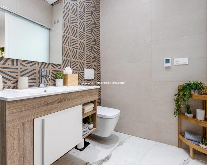 Image No.24-2 Bed Apartment for sale