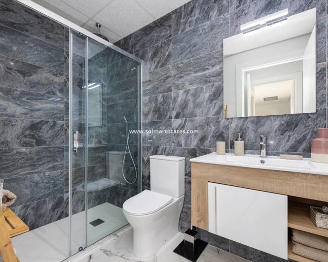 Image No.17-2 Bed Apartment for sale