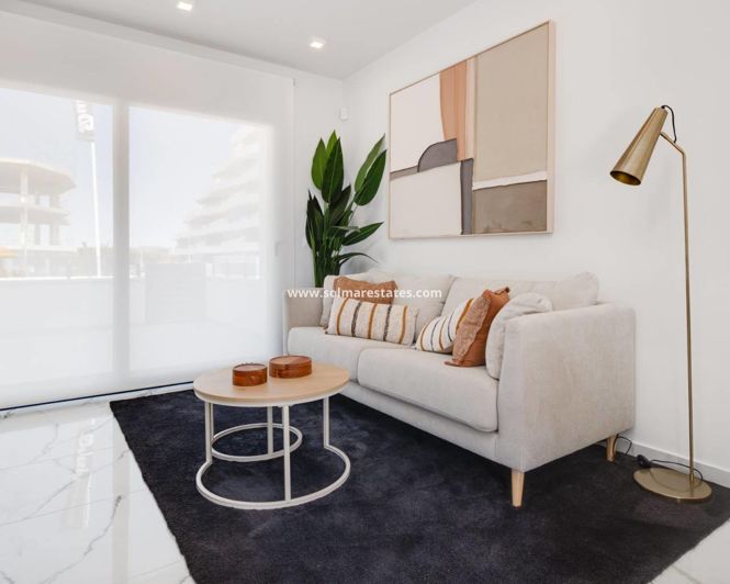 Image No.25-2 Bed Apartment for sale