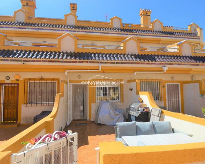 Image No.1-3 Bed Townhouse for sale