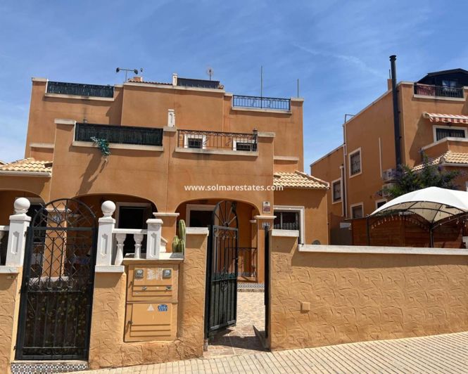 Image No.1-3 Bed Quad for sale