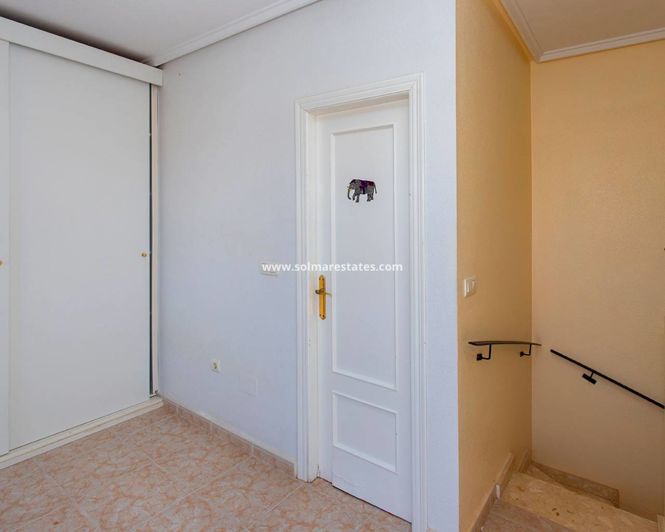 Image No.30-2 Bed Apartment for sale